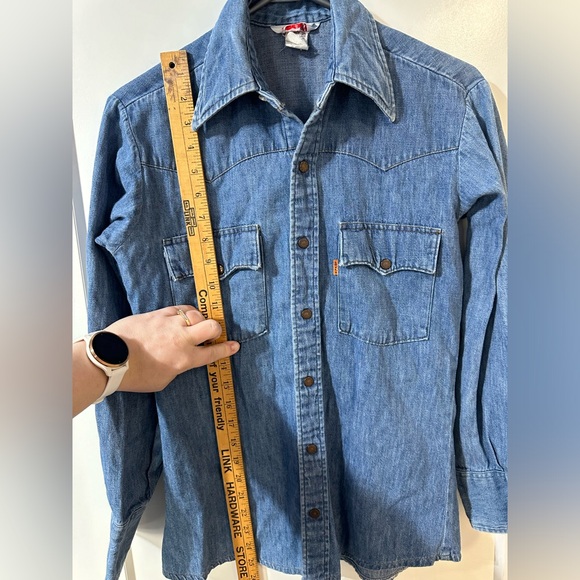 Rare vintage made in Canada Levi’s denim shirt size small - Picture 7 of 16